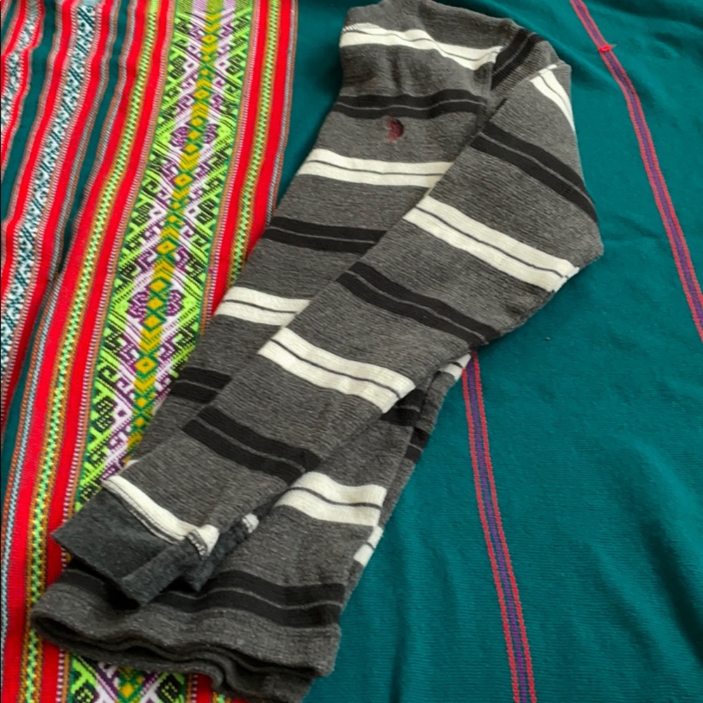 Men’s sweater never worn